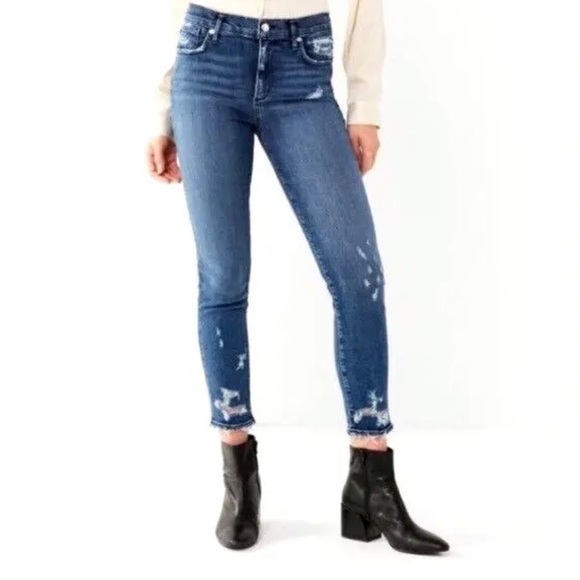 AGOLDE Sophie Crop  Mid Wash Zip Fly Distance blue denim jeans. Size 28 - Picture 1 of 13